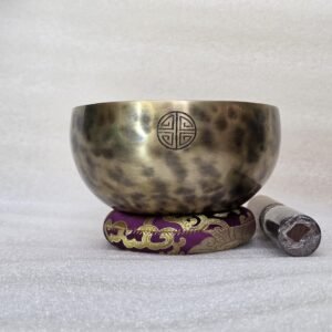 Full moon singing bowl