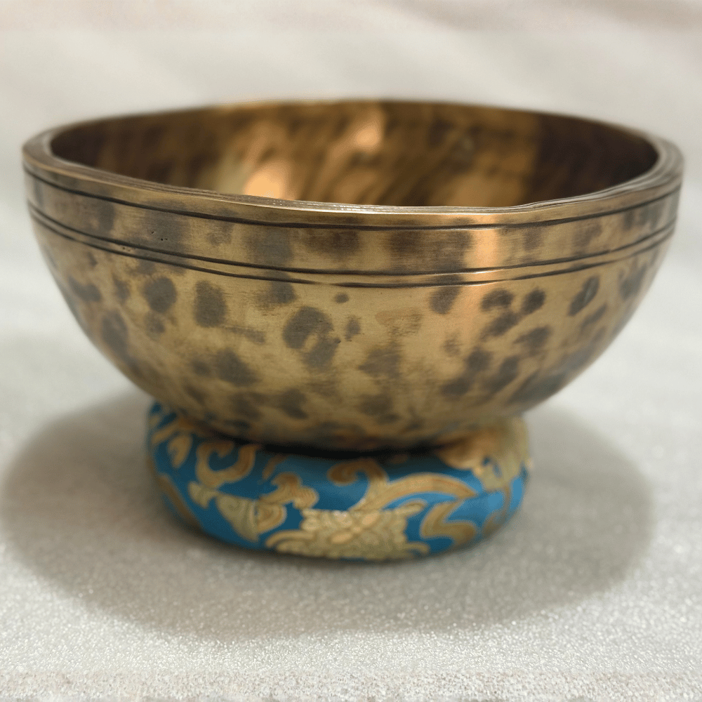 8 Inch Jhumka Singing Bowl – Handmade Tibetan Sound Healing Bowl 8 Inch Jhumka Singing Bowl – Handmade Tibetan Sound Healing Bowl - Image 6
