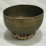 Old Tibetan Singing Bowl – Rare 18cm Antique Hand-Hammered Bowl - Image 5
