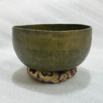 Old Tibetan Singing Bowl – Rare 18cm Antique Hand-Hammered Bowl - Image 6